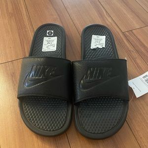 Slip ons